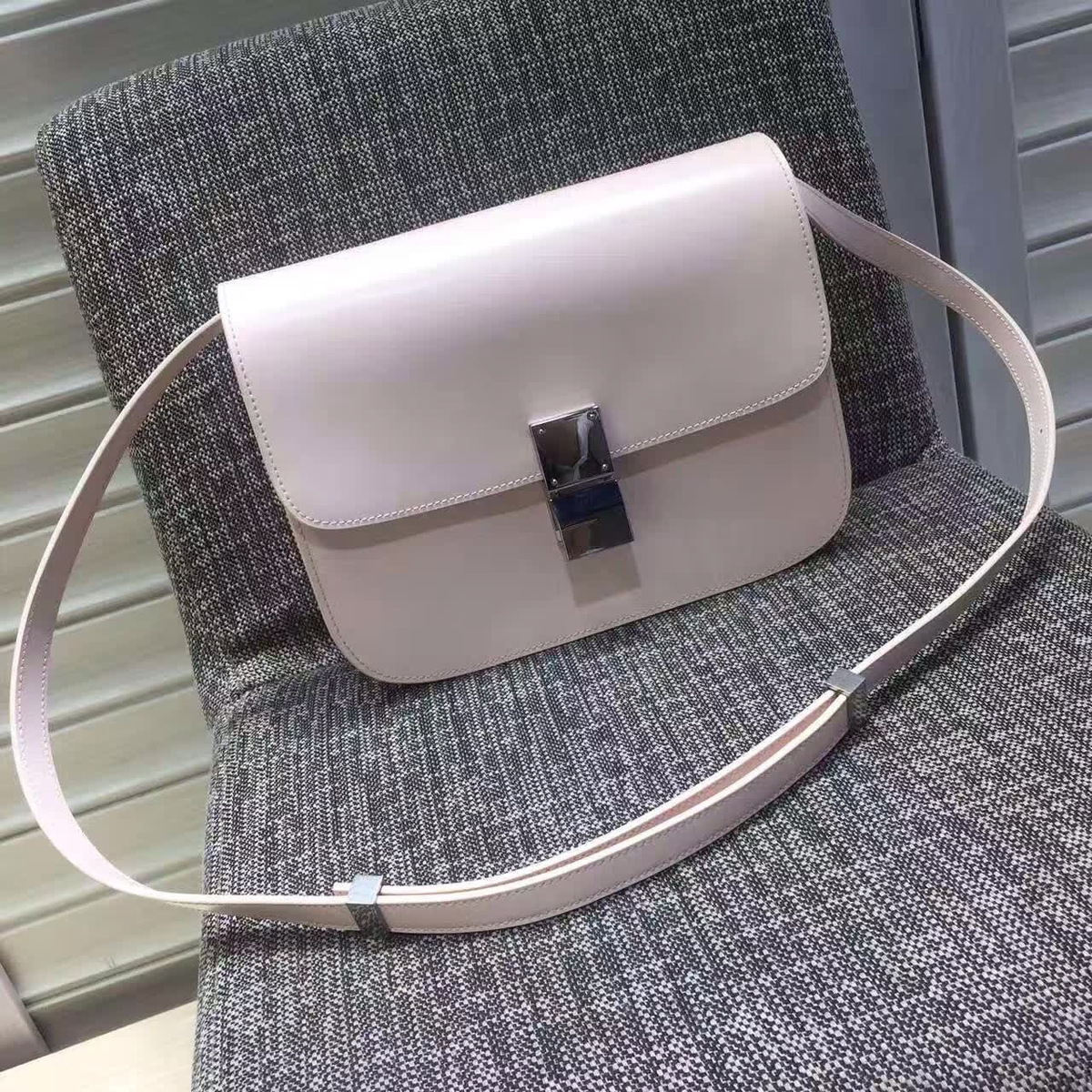 Ce1i*e leather classic z1161 24 x 18 x 6 cm