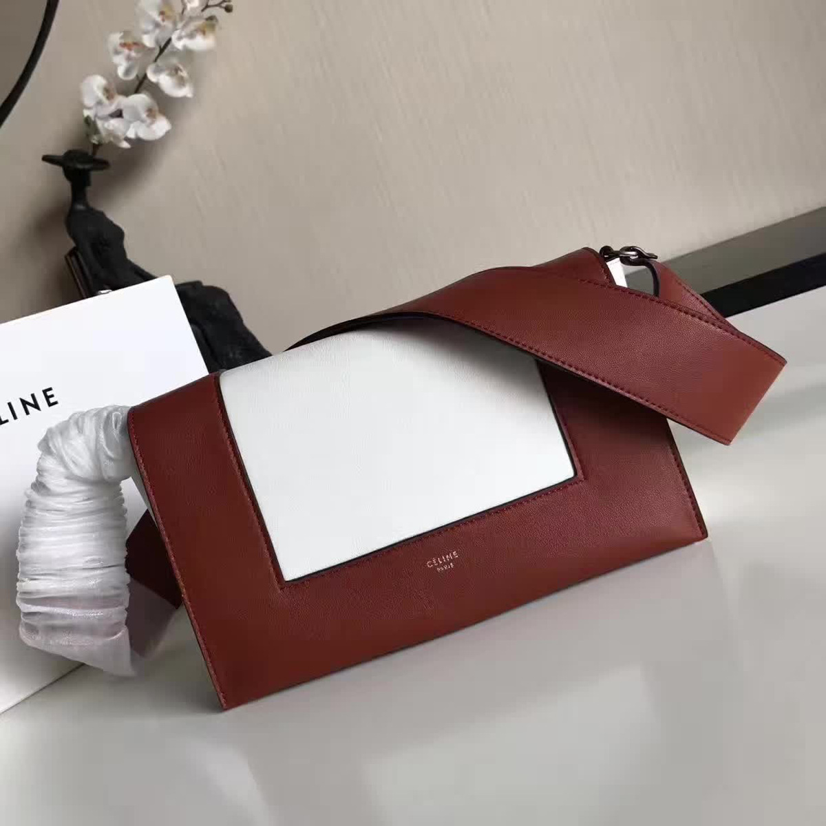Ce1i*e leather frame z1239 25cm x 9cm x 14cm