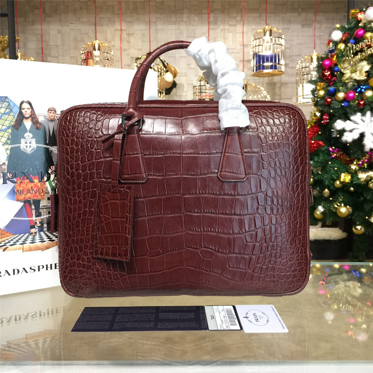 Pra*a leather briefcase 4206  36cm x 5.5cm x 28cm