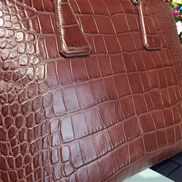 Pra*a leather briefcase 4206  36cm x 5.5cm x 28cm