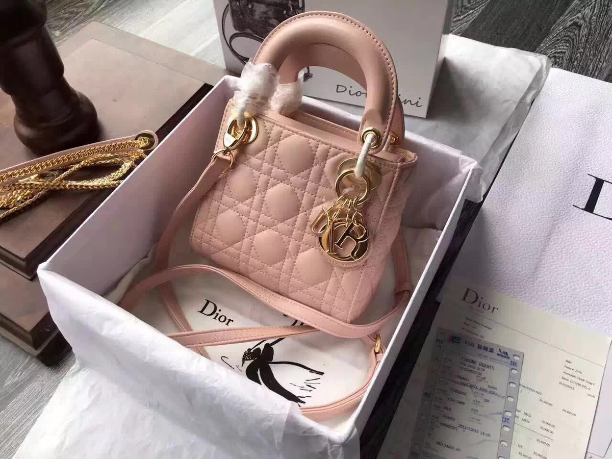 lady D10r 1582 17cm