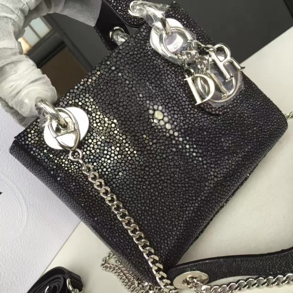 D10r lady 1703 17cm x 7.5cm x 14cm