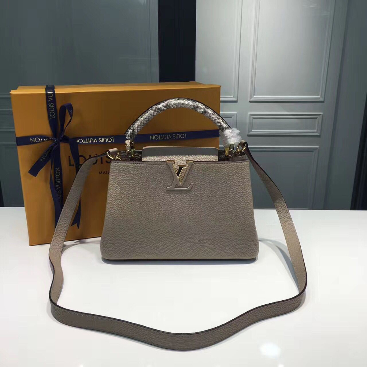 l0vis Vvtt0n capucines bb galet 3673 27cm x 21cm x 9cm