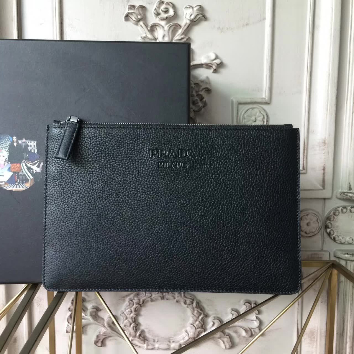 Pra*a leather clutch bag 4316 28cm x 1.5cm x 18cm