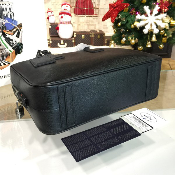 Pra*a leather briefcase 4214 37cm x 9.5cm x 28.5cm