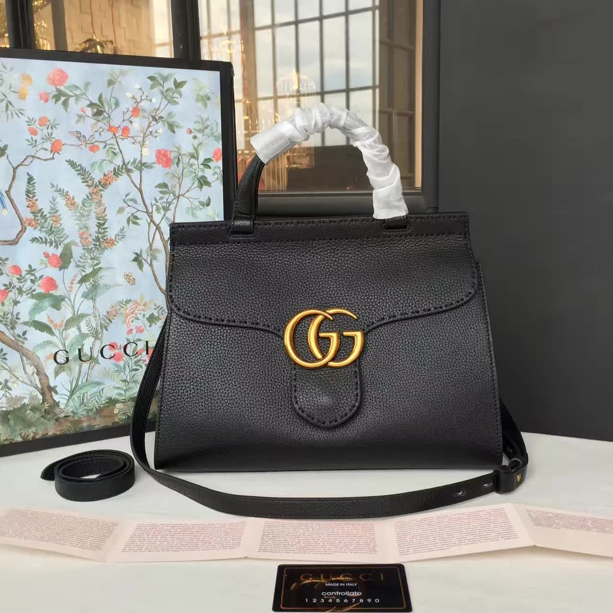 Gvc*1 gg marmont leather tote bag 2240