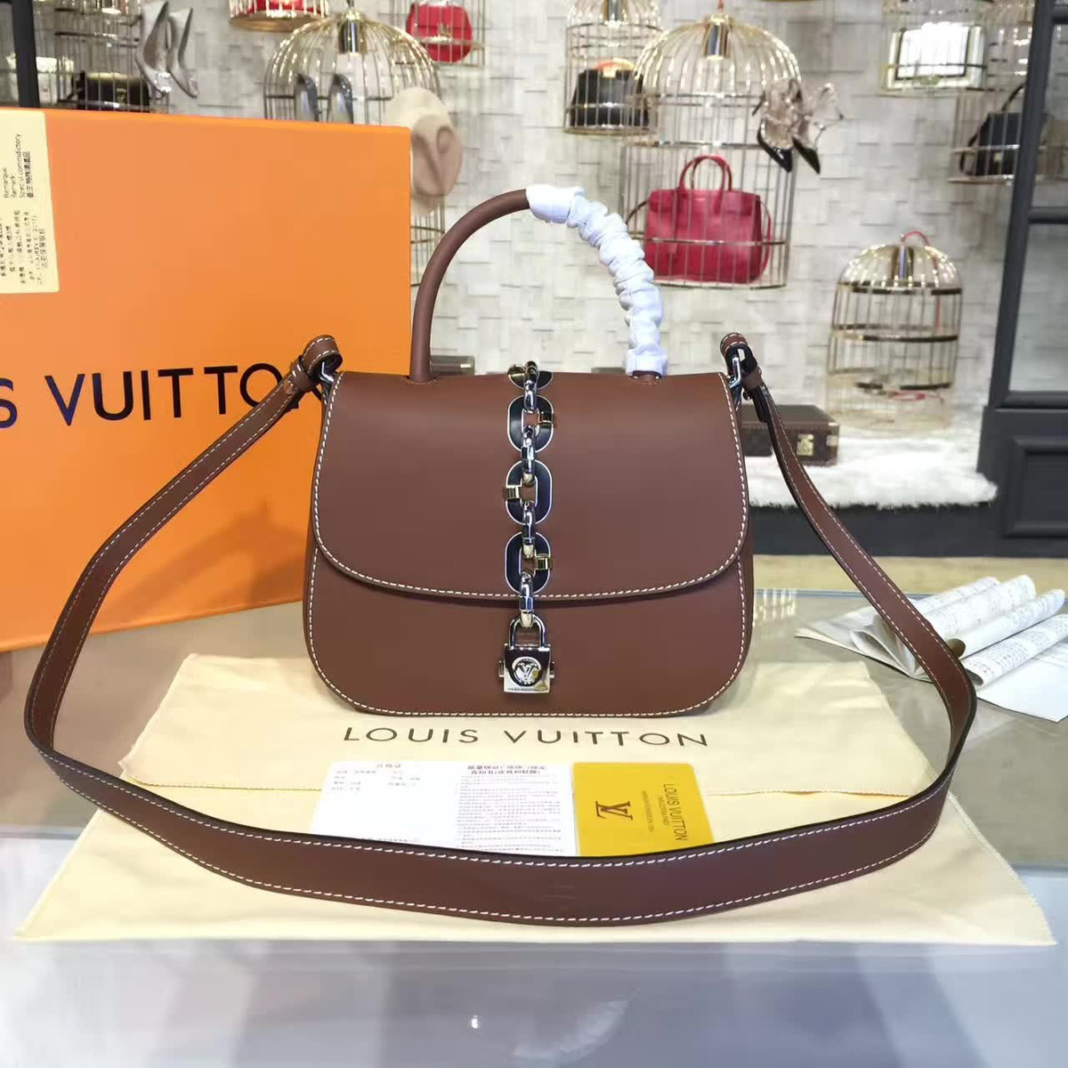 l0vis Vvtt0n chain cohotbag it bag pm bag