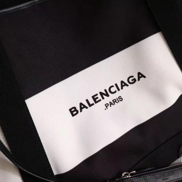 Ba1en*iaga navy cabas black 30cm x 23cm x 17cm