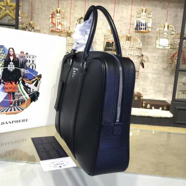 Pra*a leather briefcase 4197  36cm x 28 cm x 7cm