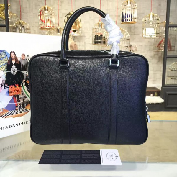 Pra*a leather briefcase 4197  36cm x 28 cm x 7cm