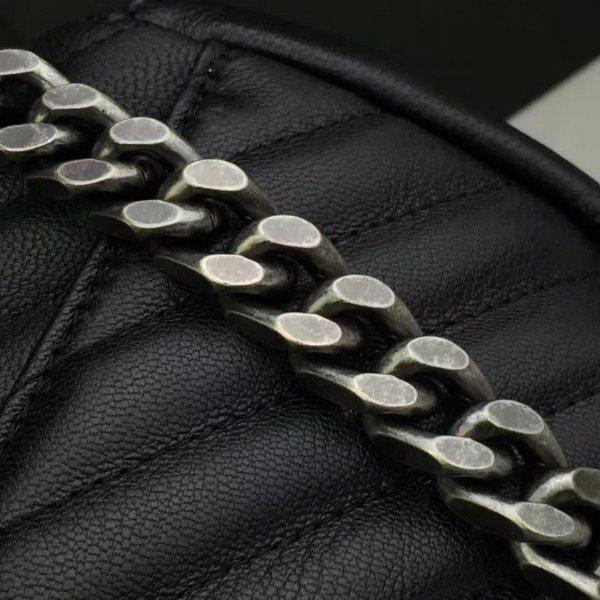 Y51 silver monogram college black 5076 18cm x 5cm x 11cm
