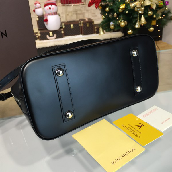 l0vis Vvtt0n alma pm epi leather noir_m40302_31.5cm x 15cm x 24cm