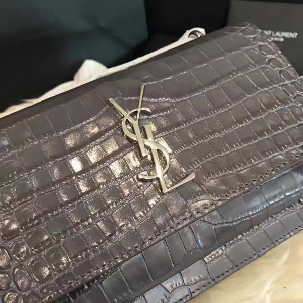Y51 sunset chain wallet in crocodile embossed shiny leather 4829  17cm x 13cm x 7cm