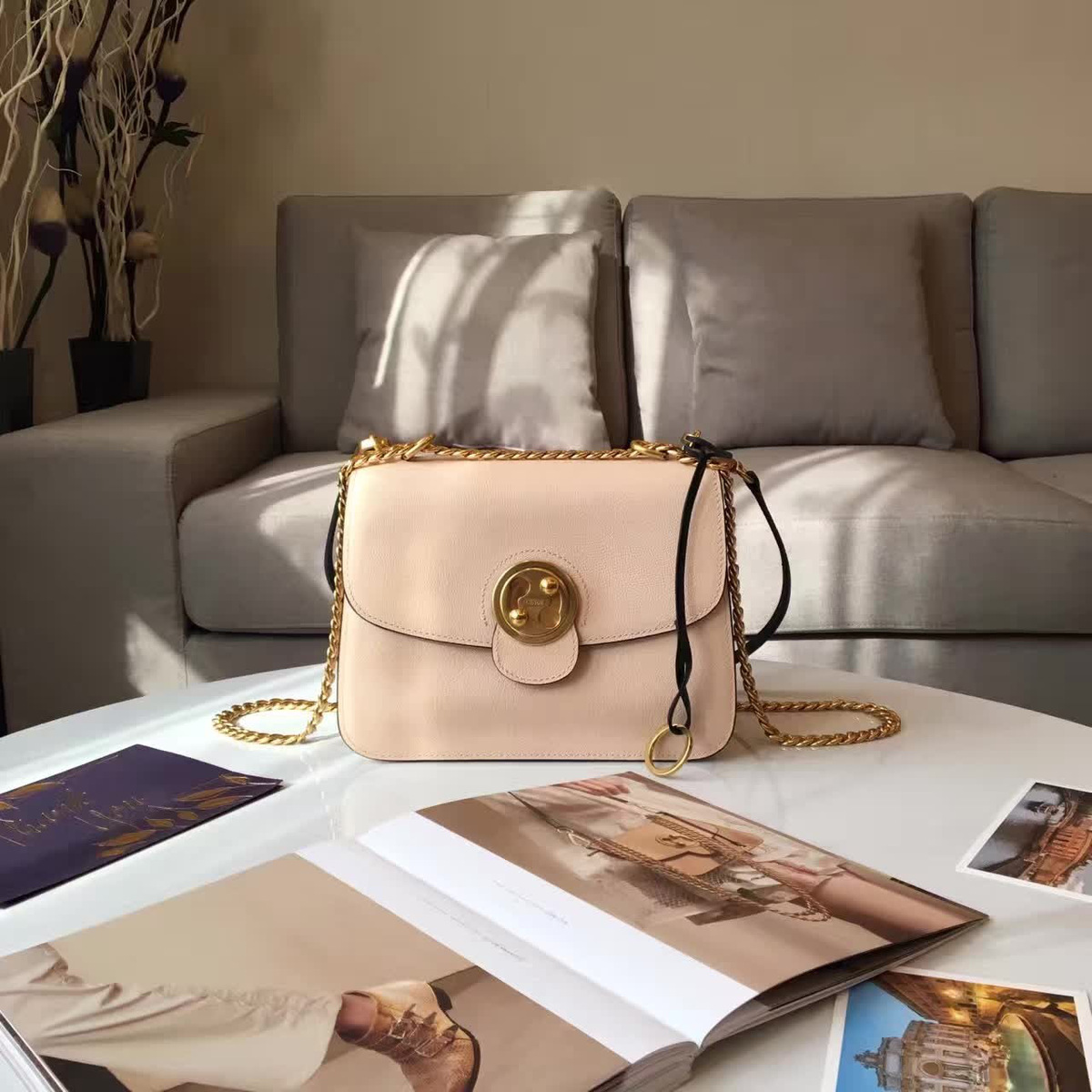 Ch10e leather mily z1368 23.5cm x 18cm x 8.5m