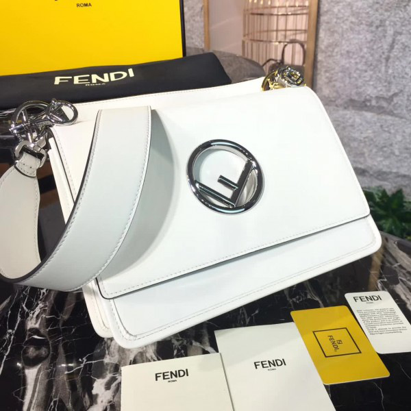 F**di shoulder bag 1976 25.5cm x 9cm x 18.5cm