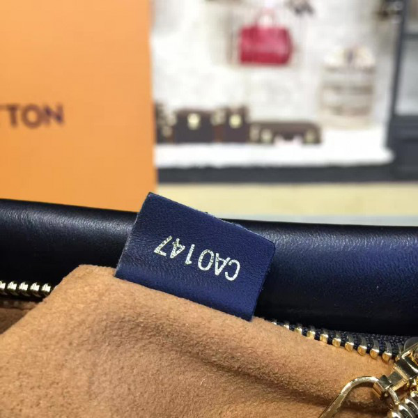 l0vis Vvtt0n pochette cohotbag  tuileries noir