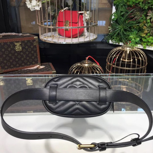 Gvc*1 pocket black bag 18cm