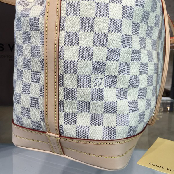 l0vis Vvtt0n monogram  noe bb_24.5cm