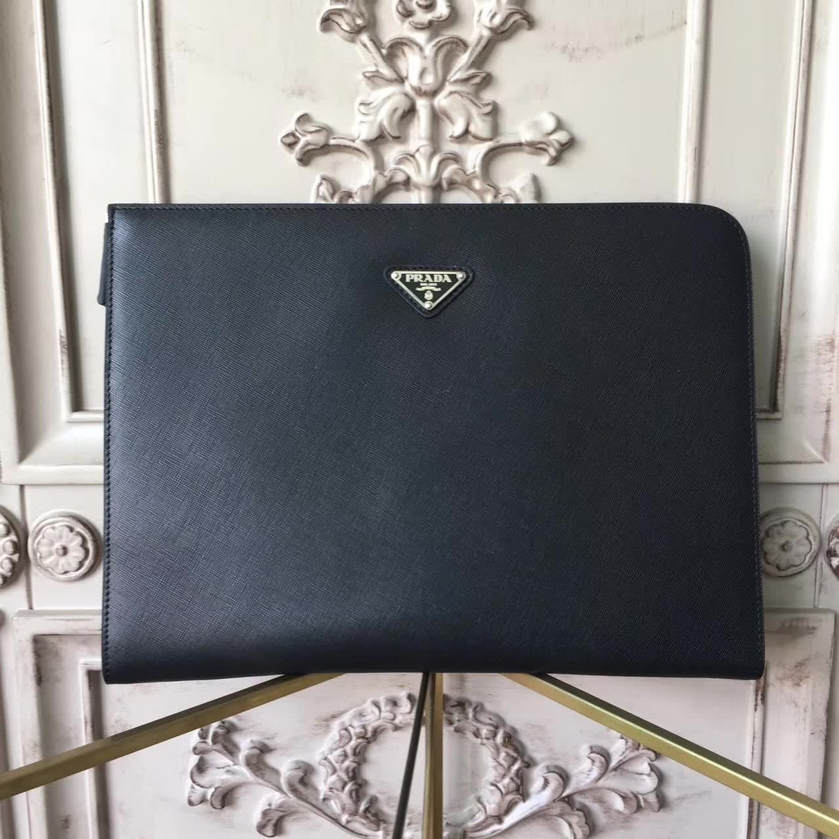 Pra*a leather clutch bag 4277 33cm x 2.5cm x 24cm