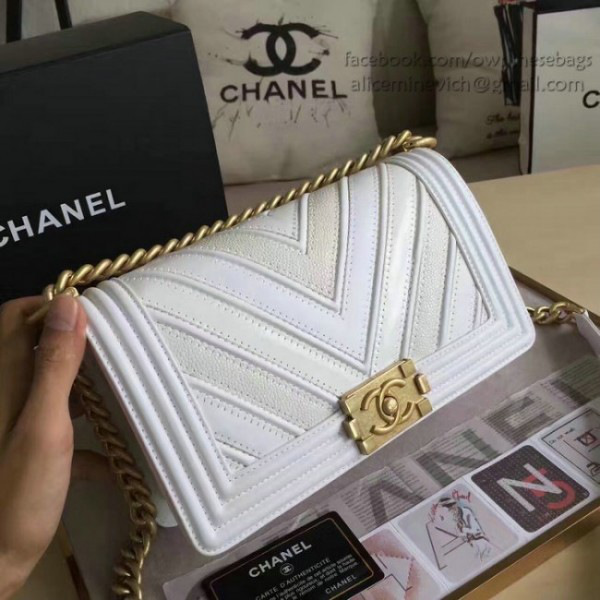Ch**el chevron quilted medium boy bag white