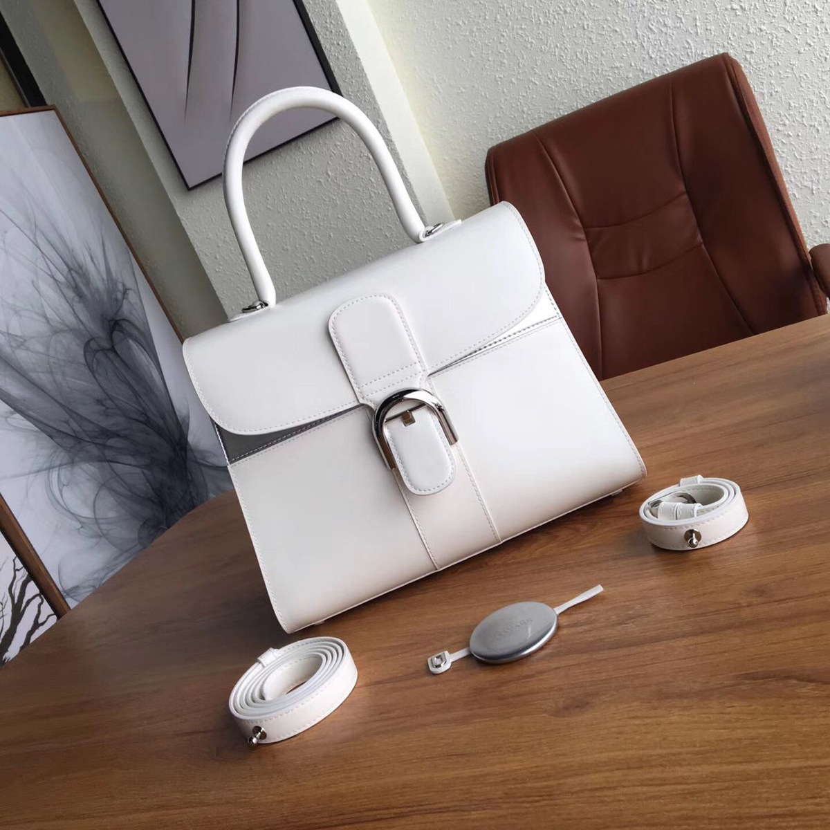 De1uavx mm brillant satchel white 1530 28cm x 14cm x 22cm