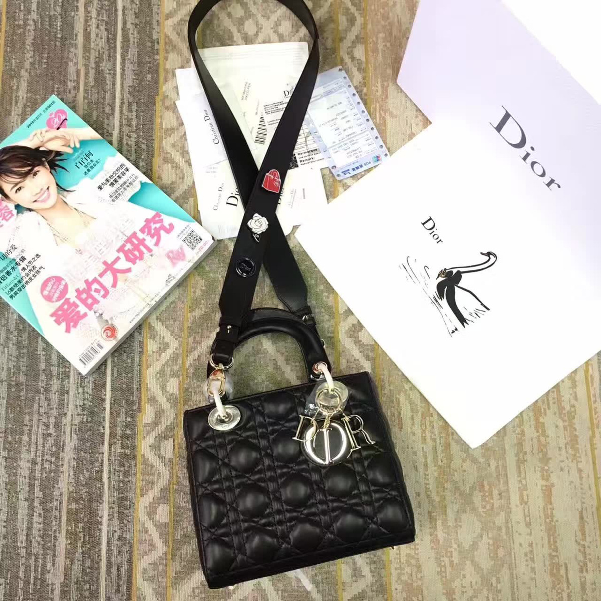 lady D10r 1598  20cm*17cm*9cm