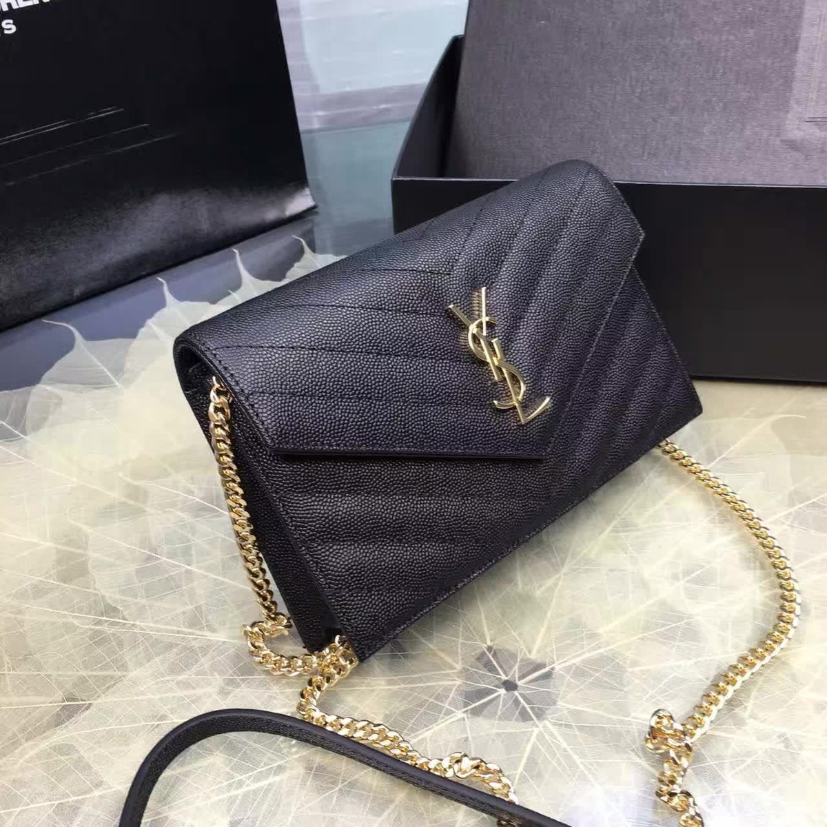 Y51 monogram college black gold  5065 19cm x 11.5cm x 4cm