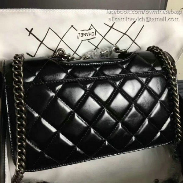 Ch**el oil wax leather perfect edge bag silver black  a14041