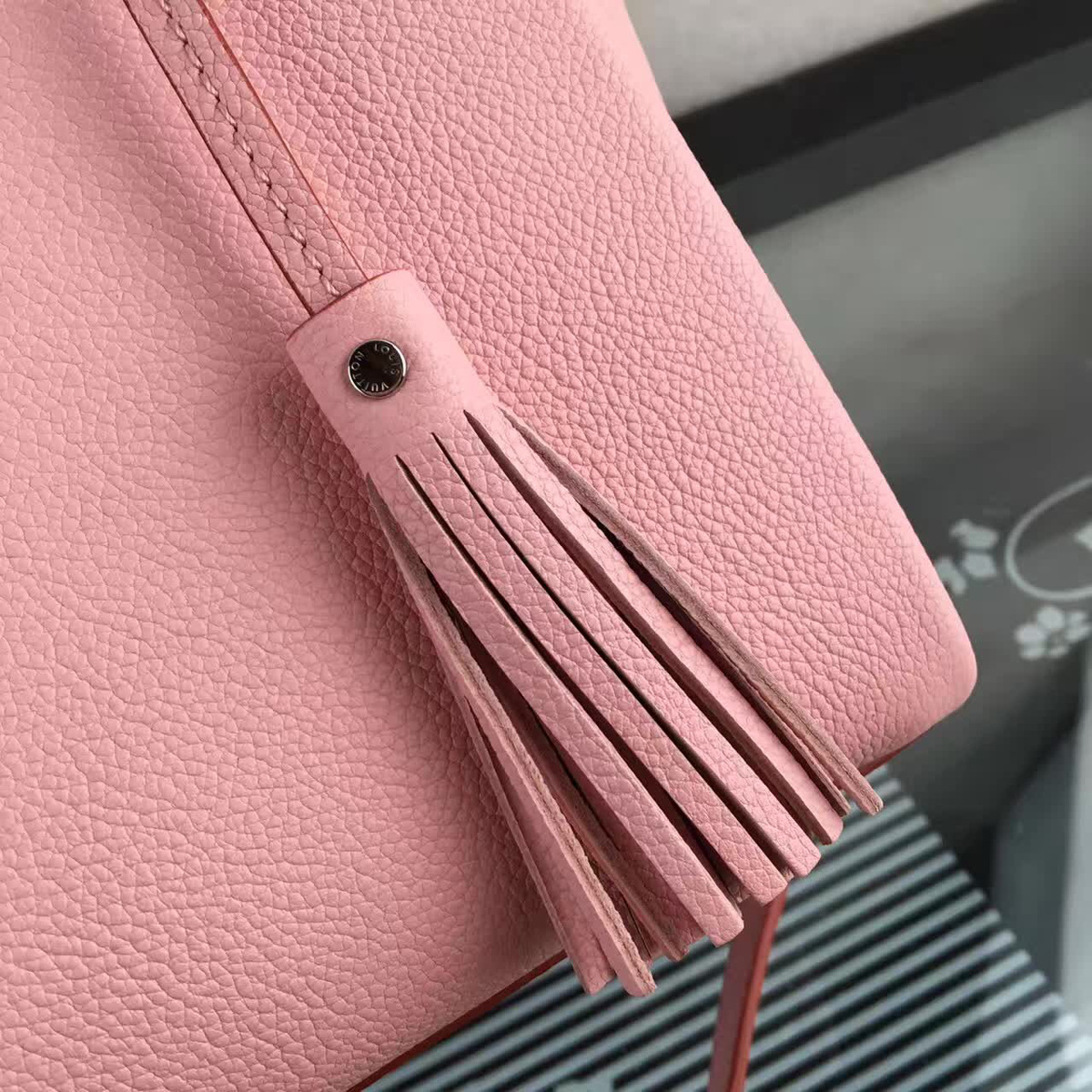 l0vis Vvtt0n m54570 pink 38cm