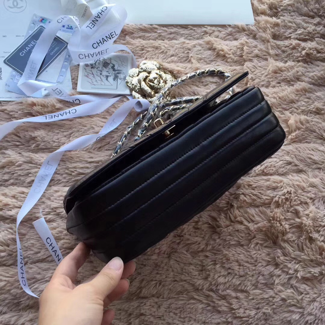 Ch**el original single bag black 24cm