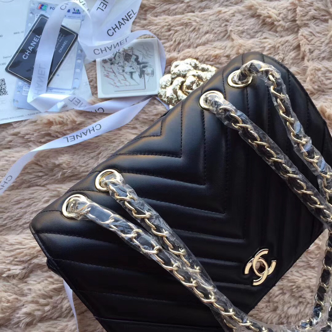 Ch**el original single bag black 24cm
