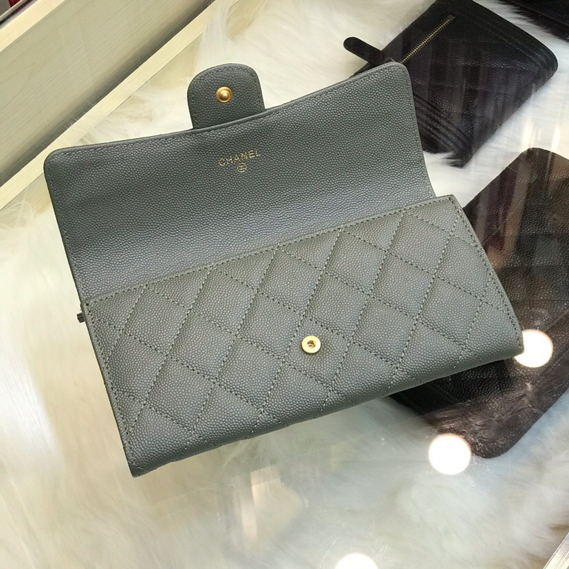 Ch**el classic cf long lychee purse green 10.5*19.*3cm