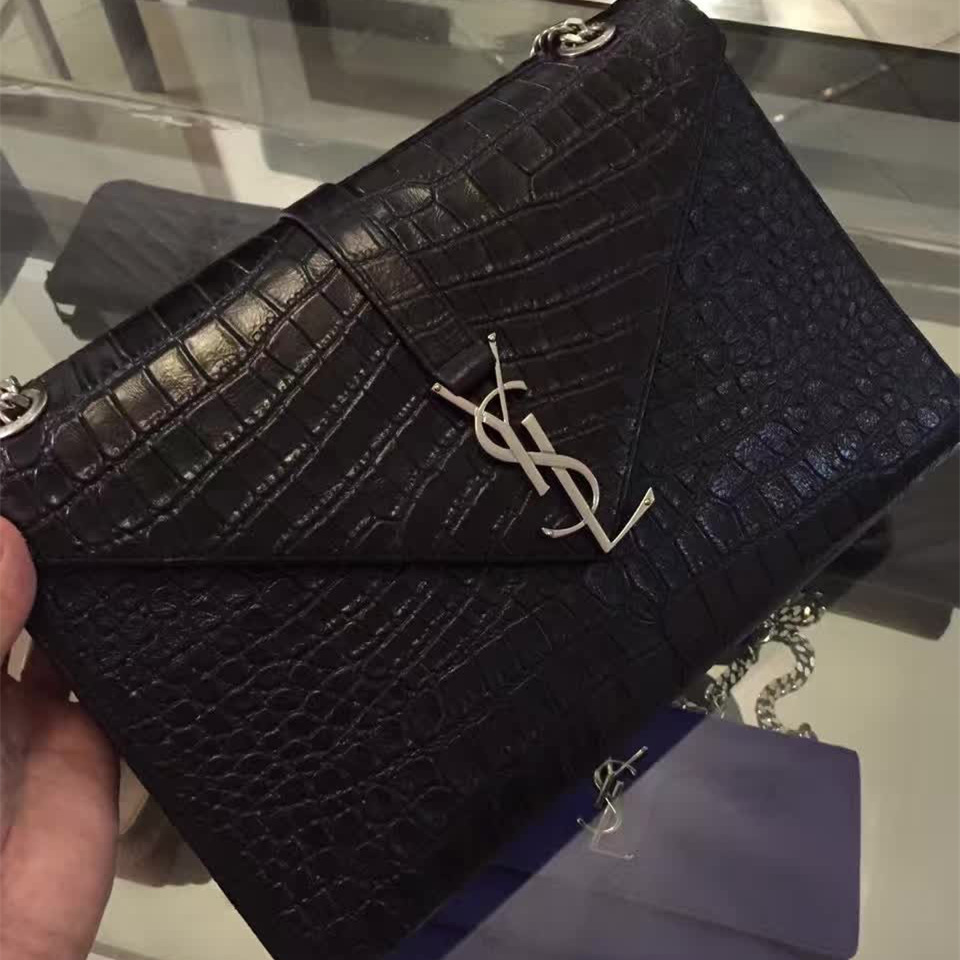 Y51 monogram college embossed leather 5074 31cm x 22cm x 7.5cm