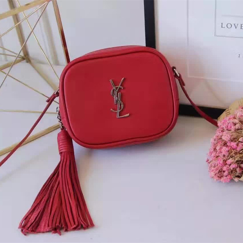 Y51 monogram blogger red 5115 14cm x 12cm x 5cm