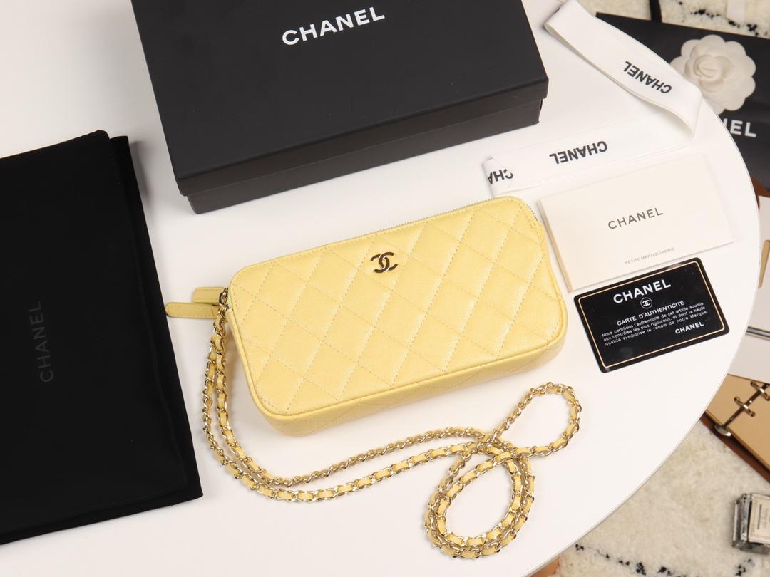 Ch**el 2019 new chain bag yellow