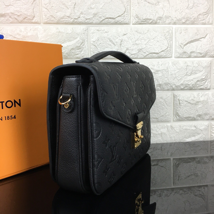 l0vis Vvtt0n pochette metis monogram empreinte leather 3756 24cm x 20cm x 10cm
