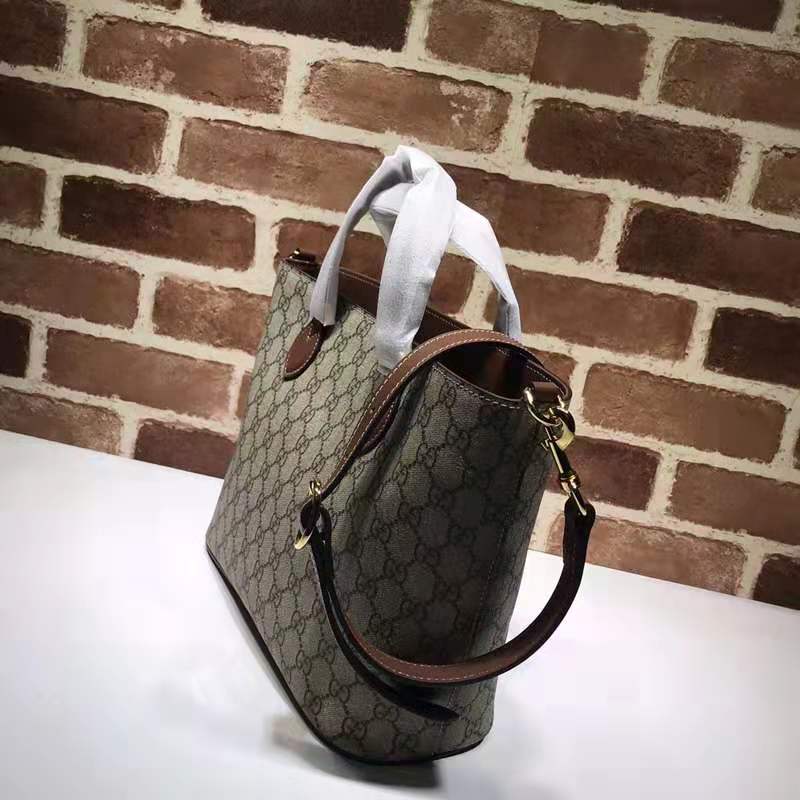 Gvc*1 handbag 27.5x22x11cm
