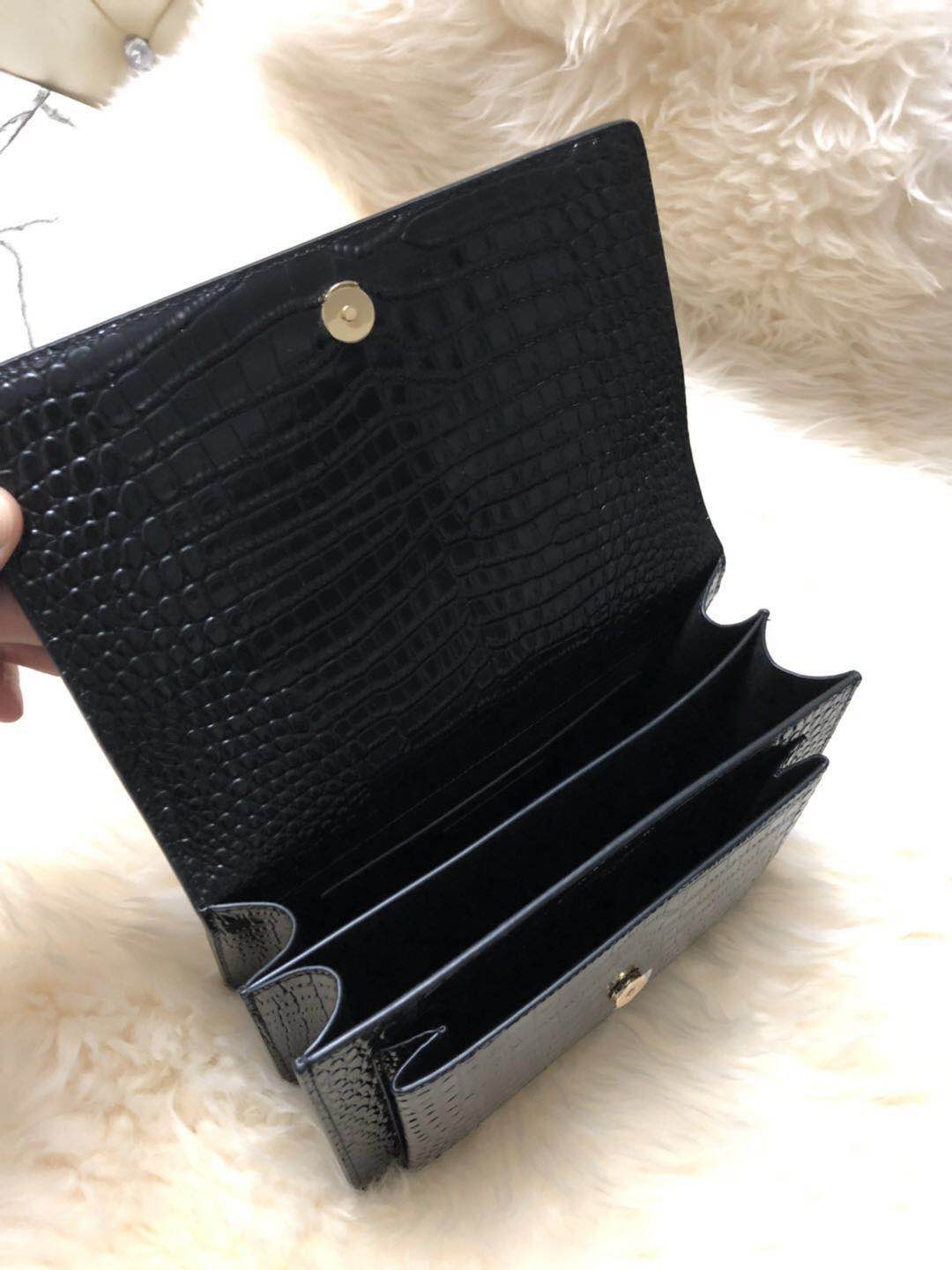 Y51 monogram kate in embossed crocodile shiny  22cm