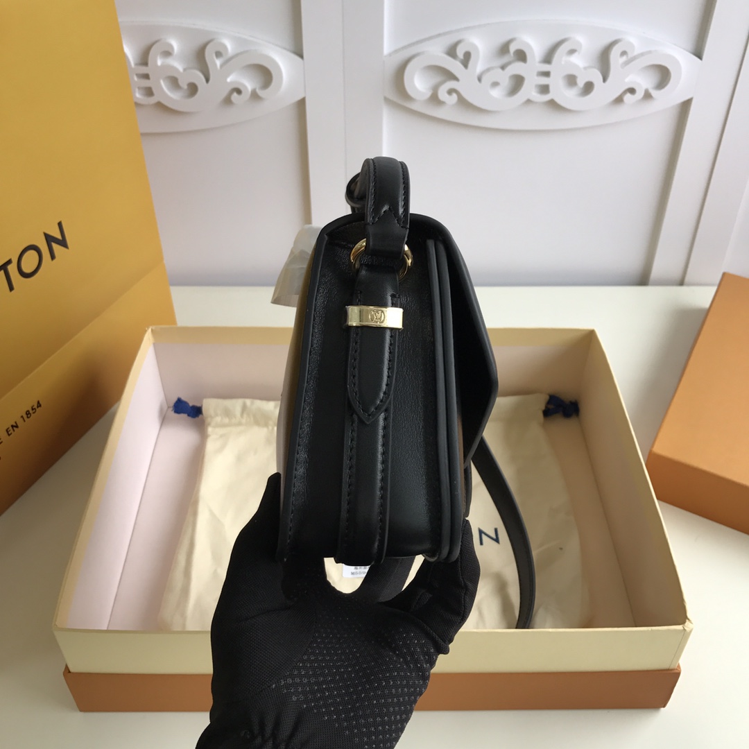 LV pont 9 black m55948