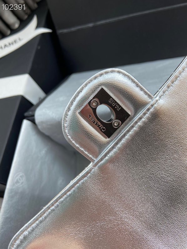 Ch**el handbag silver  18 x 5 x 11cm