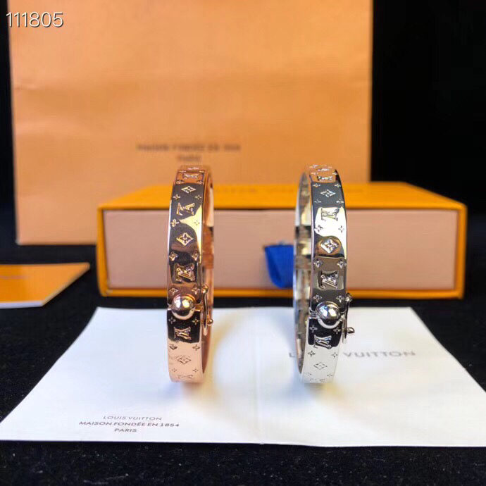 l0vis Vvtt0n bracelet