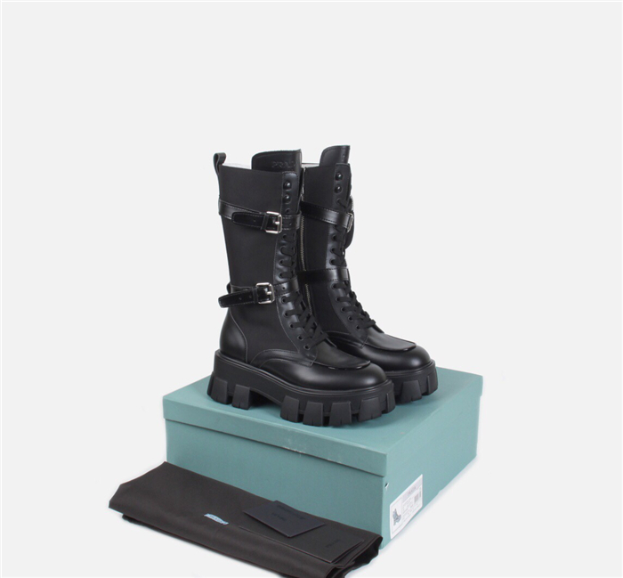 Pra*a boots