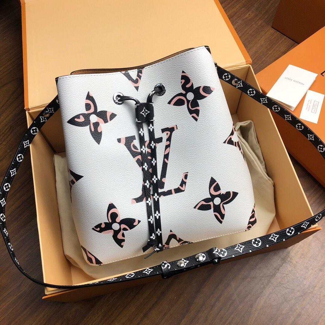 l0vis Vvtt0n m44679 neonoe bag mm  26cm
