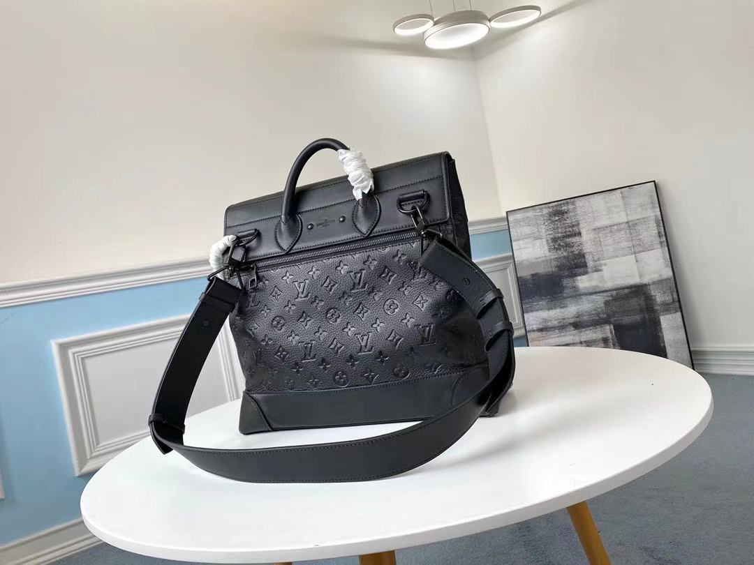 Lv men backpack in black