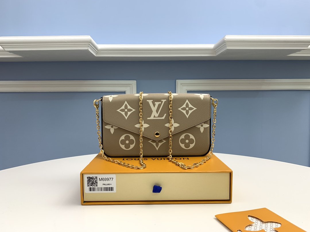 l0vis Vvtt0n fÉlicie pochette m69977 21.0 x 12.0 x 3.0 cm