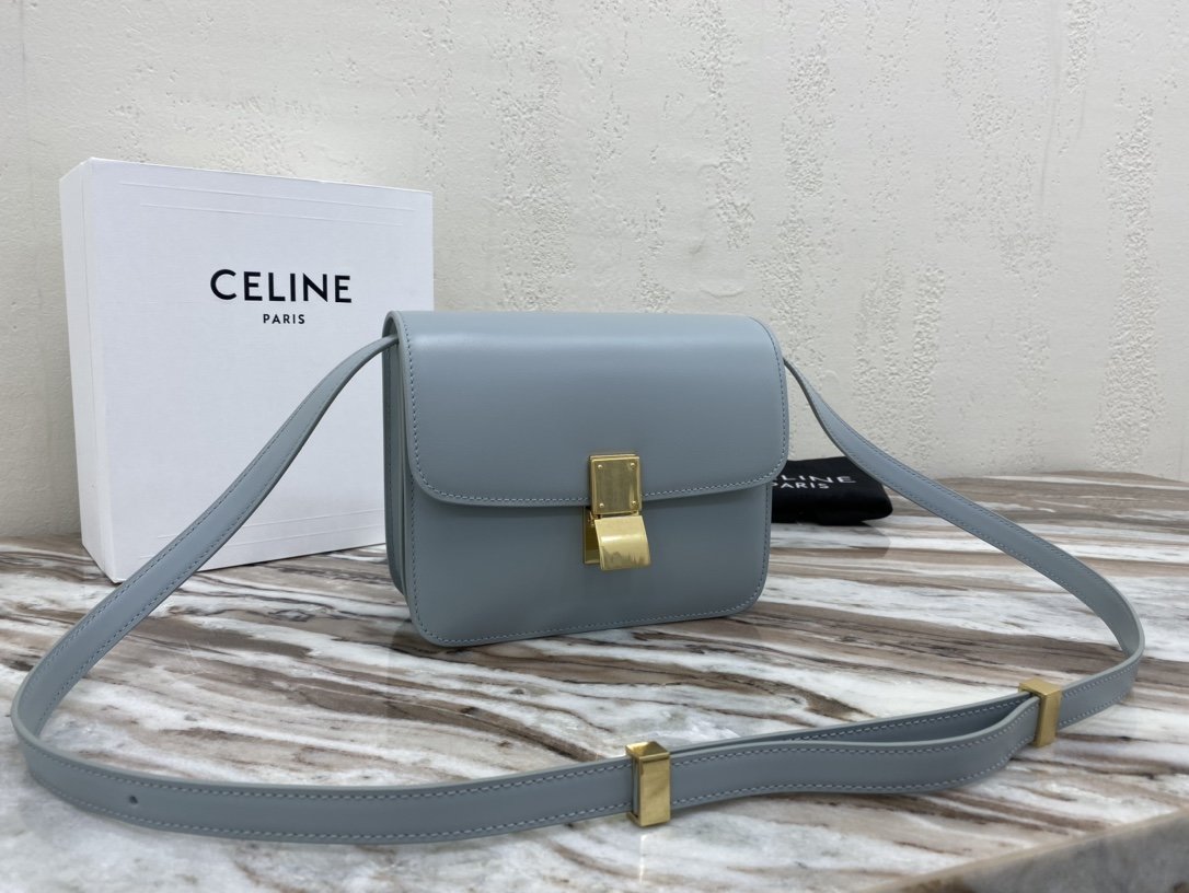 Ce1i*e teen classic bag in box calfskin light charcoal 18.5×15.5×6 cm
