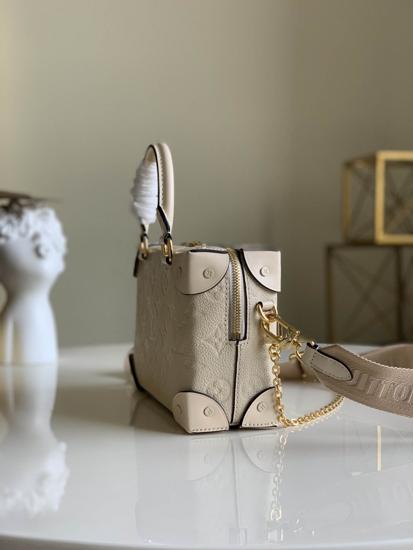 l0vis Vvtt0n petite malle souple cream m45394 20×8×14cm