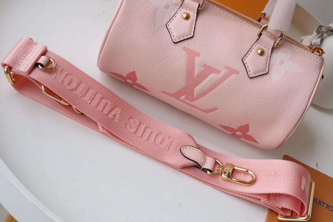 l0vis Vvtt0n papillon bb monogram empreinte leather in rosebud m45707 20 x 10 x 10 cm