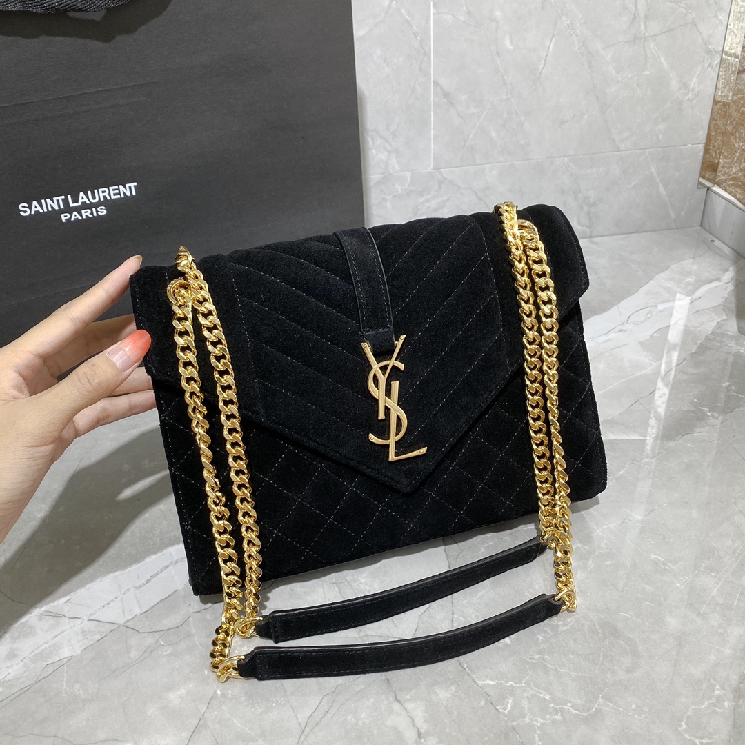 Y51 envelope medium bag in mix matelassÉ velvet black 487206  24 × 17.5 × 6 cm