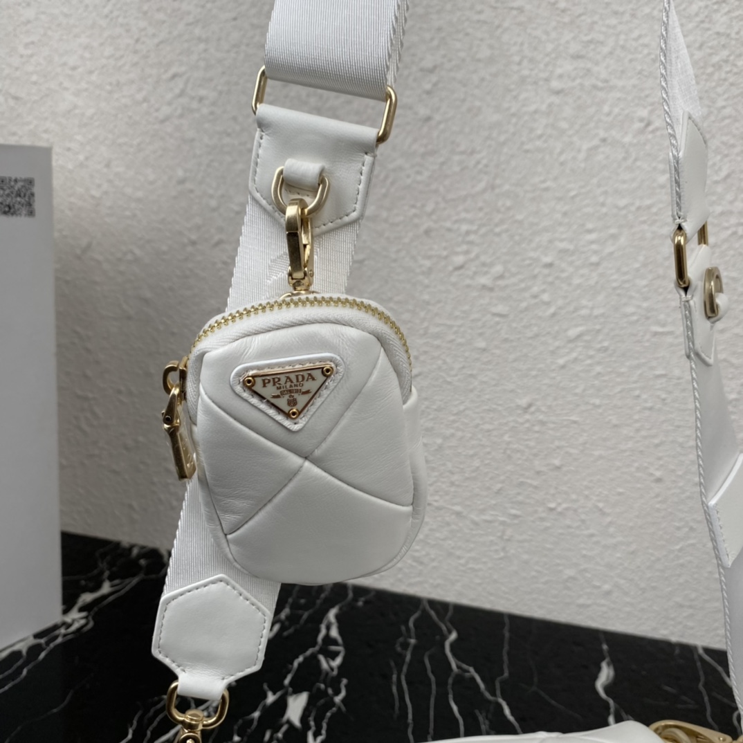 Pra*a Pra*a system nappa leather patchwork bag white 1bd292 21 x 16 x 7 cm